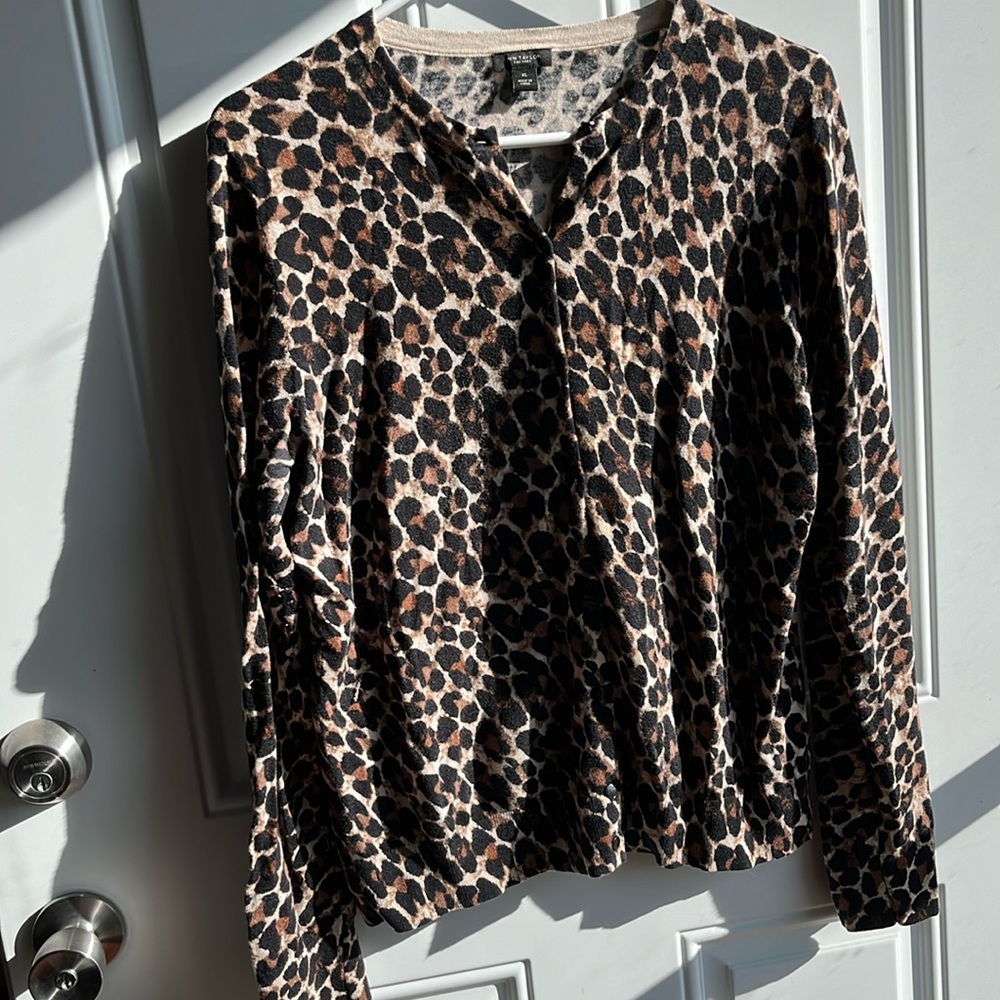 Like new women’s button down leopard print sweater